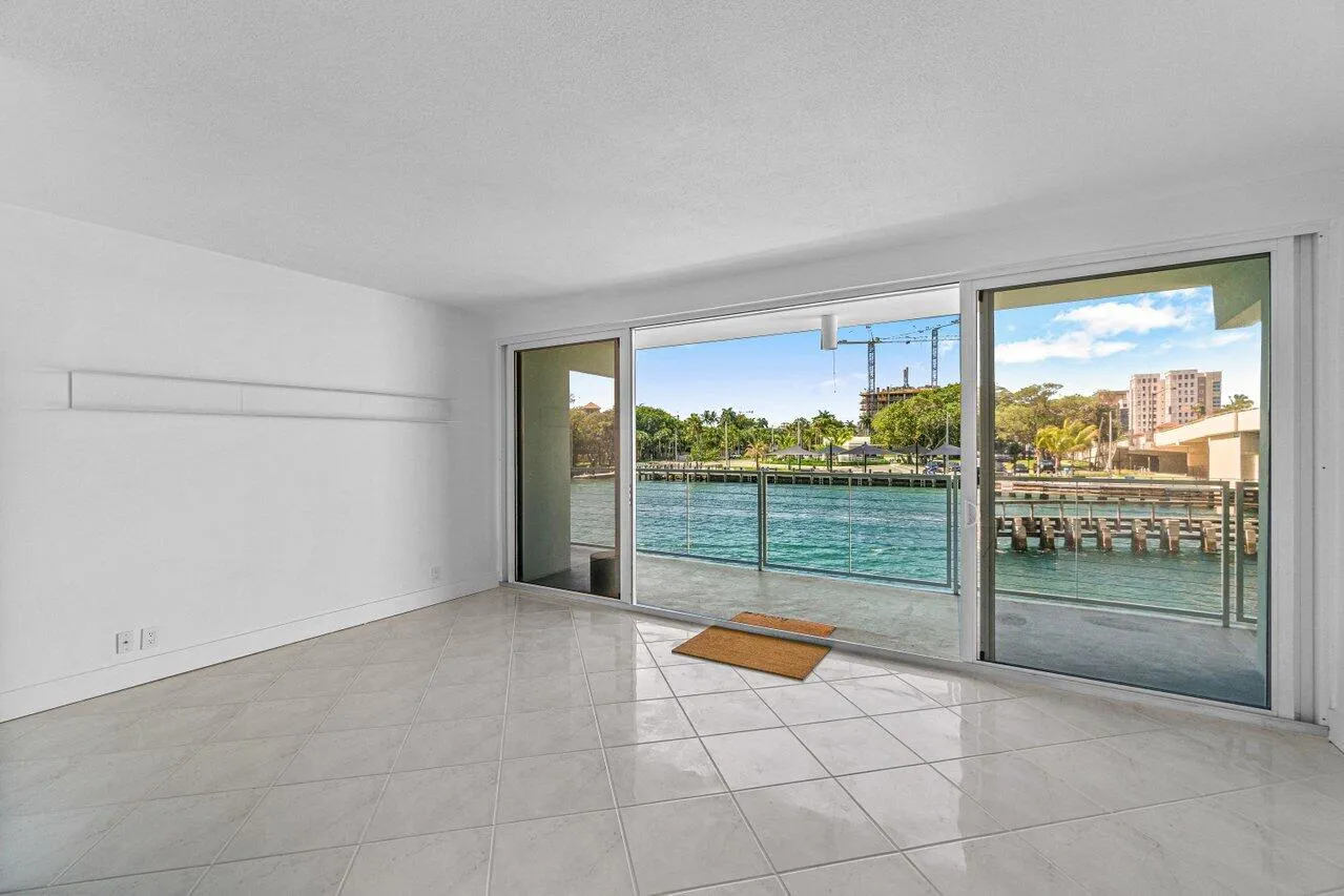 008-65SoutheastSpanishTrail-BocaRaton-FL
