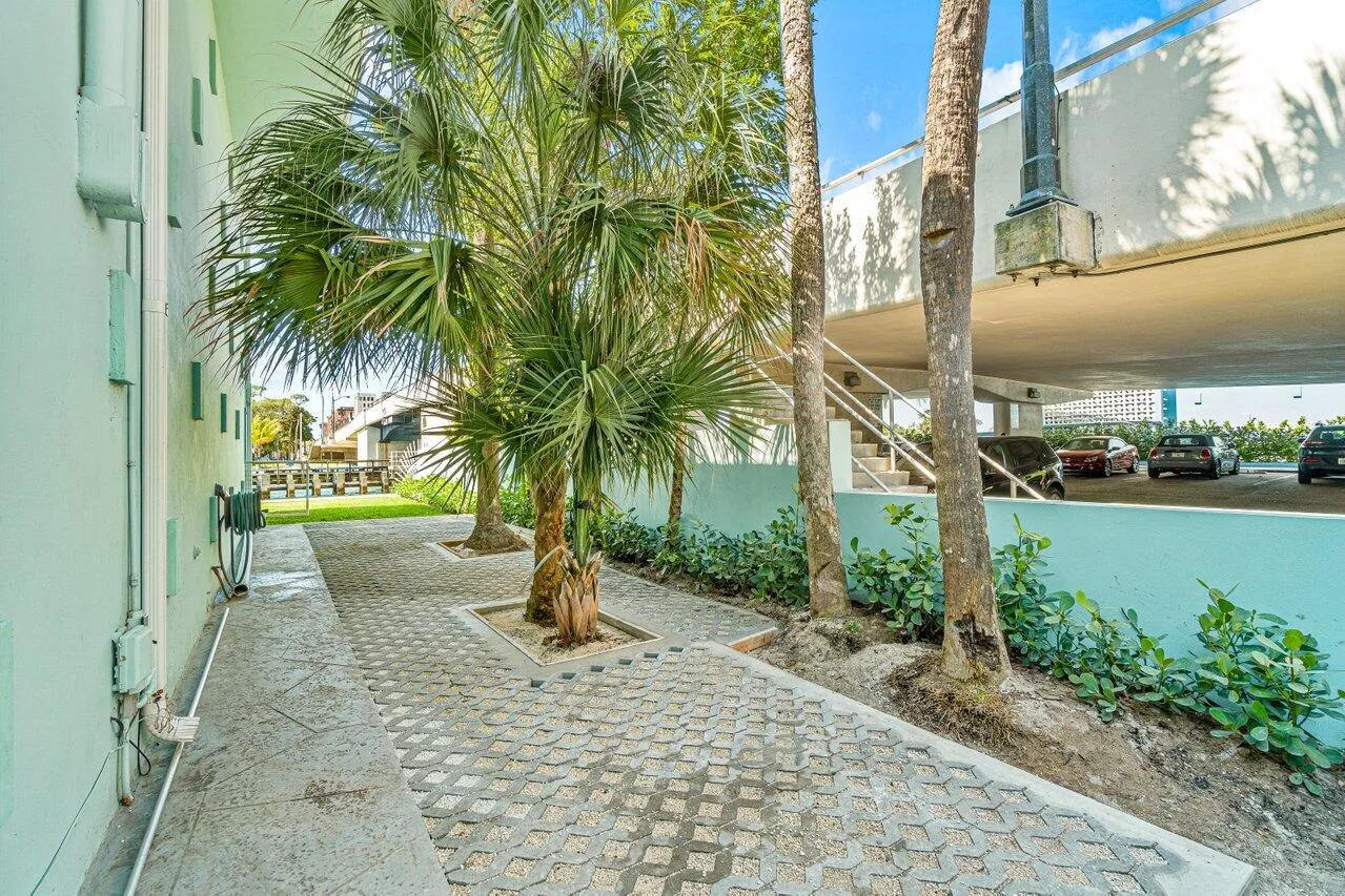 026-65SoutheastSpanishTrail-BocaRaton-FL