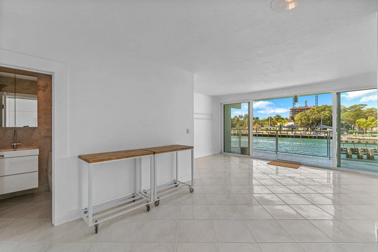 004-65SoutheastSpanishTrail-BocaRaton-FL