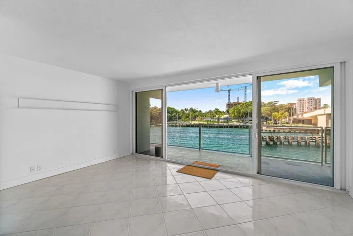 008-65SoutheastSpanishTrail-BocaRaton-FL