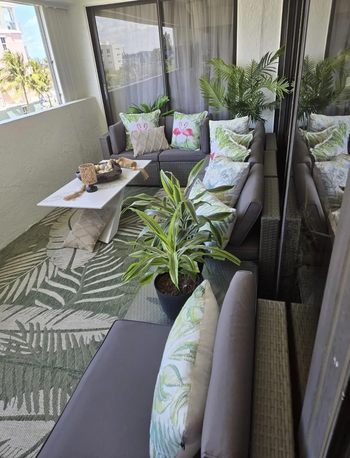 22 x 8 Balcony