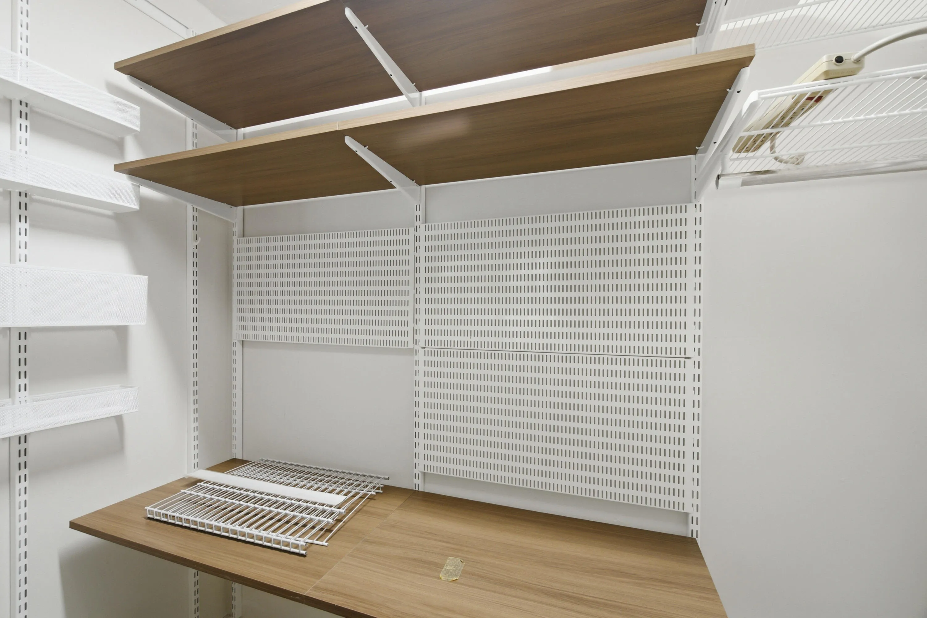 secondary closet with desk