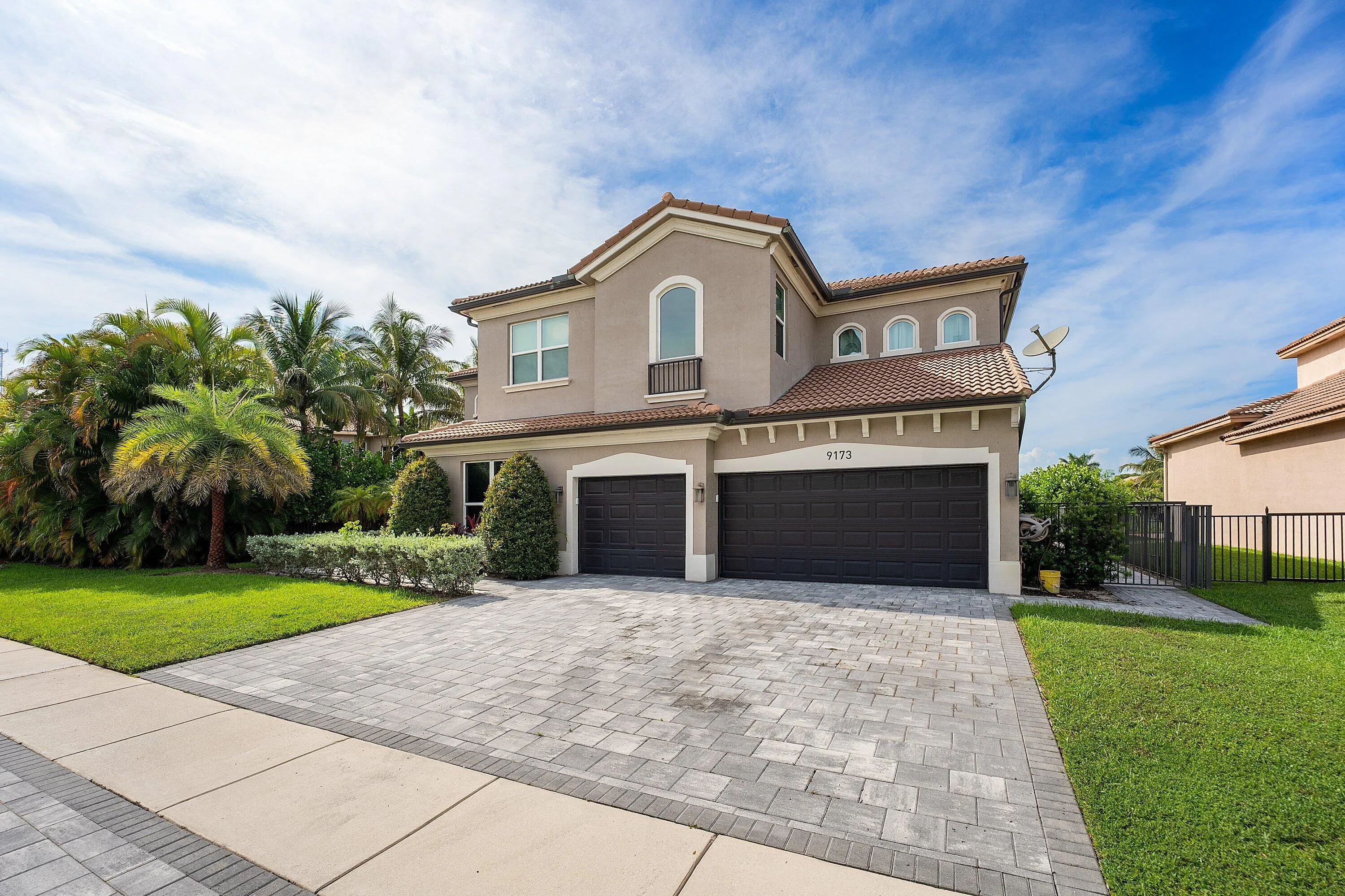 002-9173OakAlleyDrive-LakeWorth-FL-33467