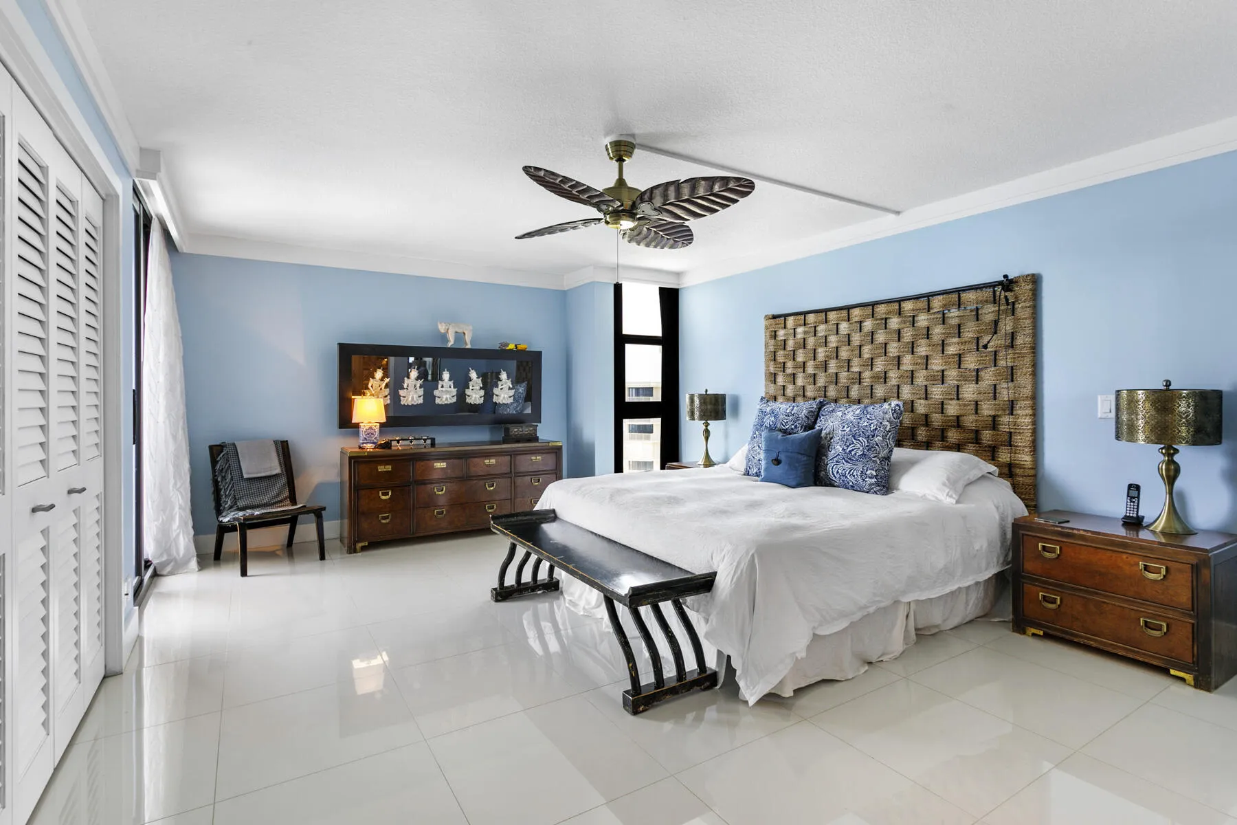 Master Bedroom pic 1