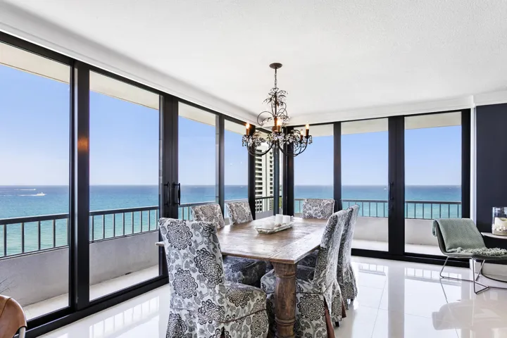 Dining room pic 2