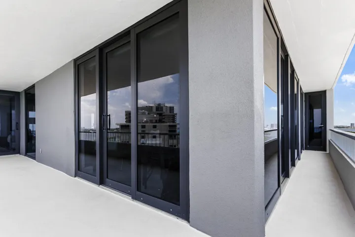 Wrap around balcony