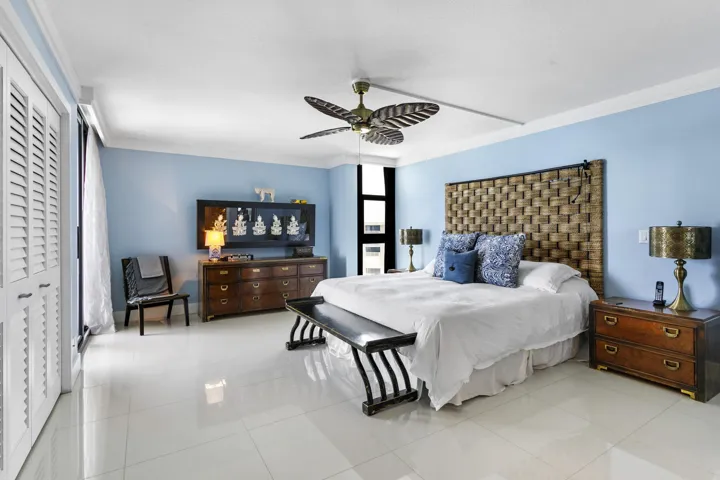 Master Bedroom pic 1