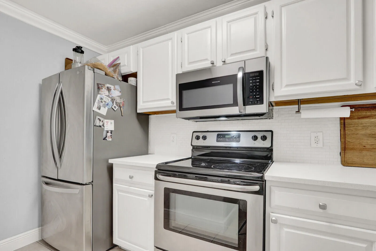 OPEN KITCHEN