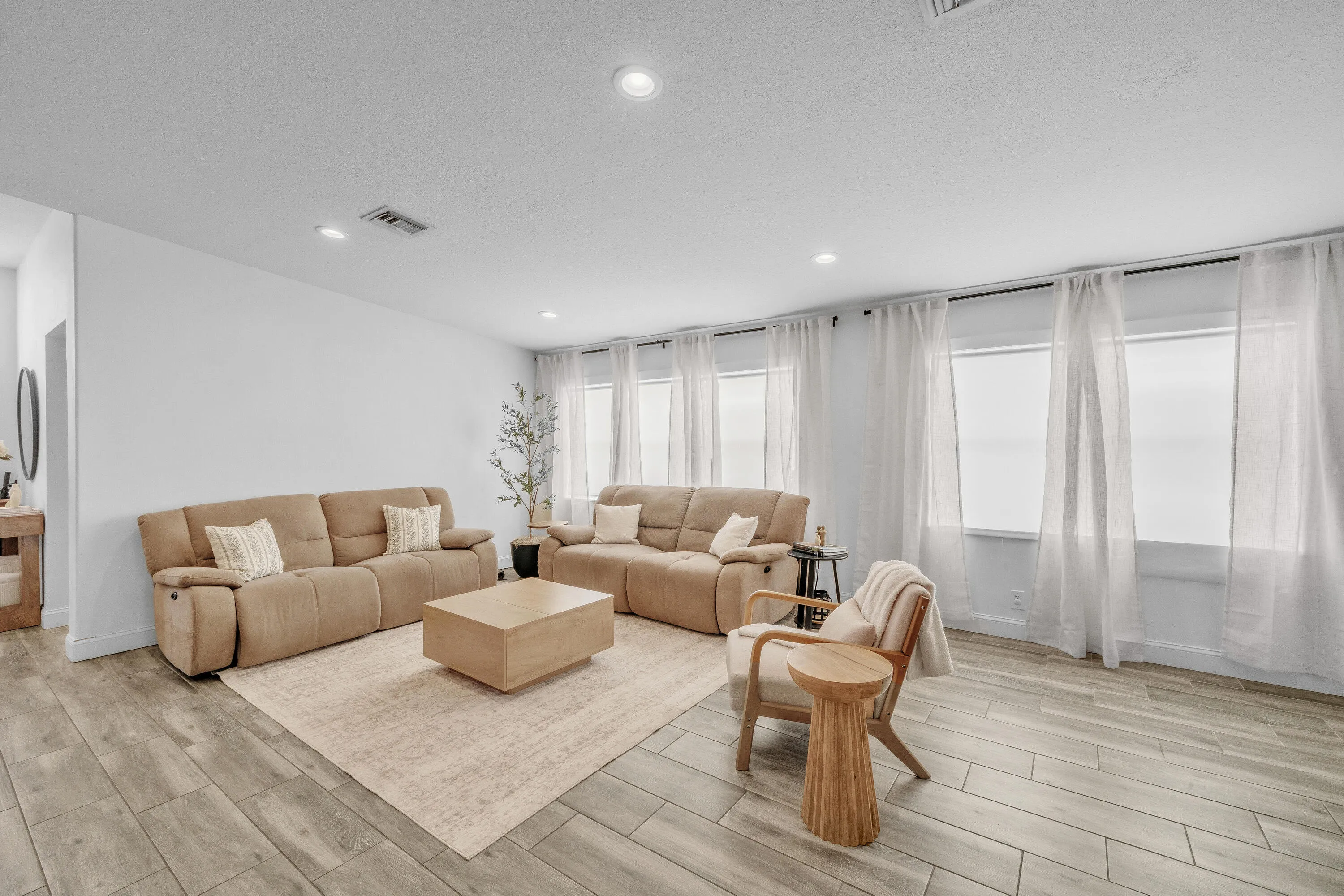 Abundant Natural Light