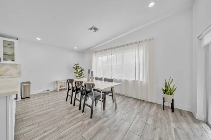 Spacious Multi-Functional Area