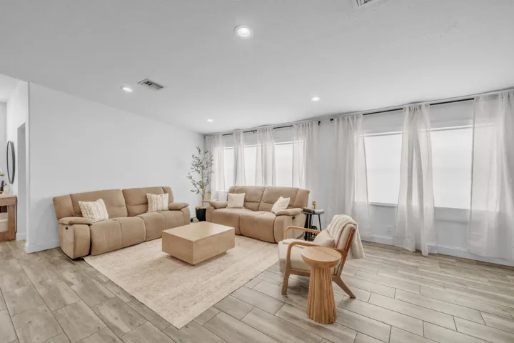 Abundant Natural Light
