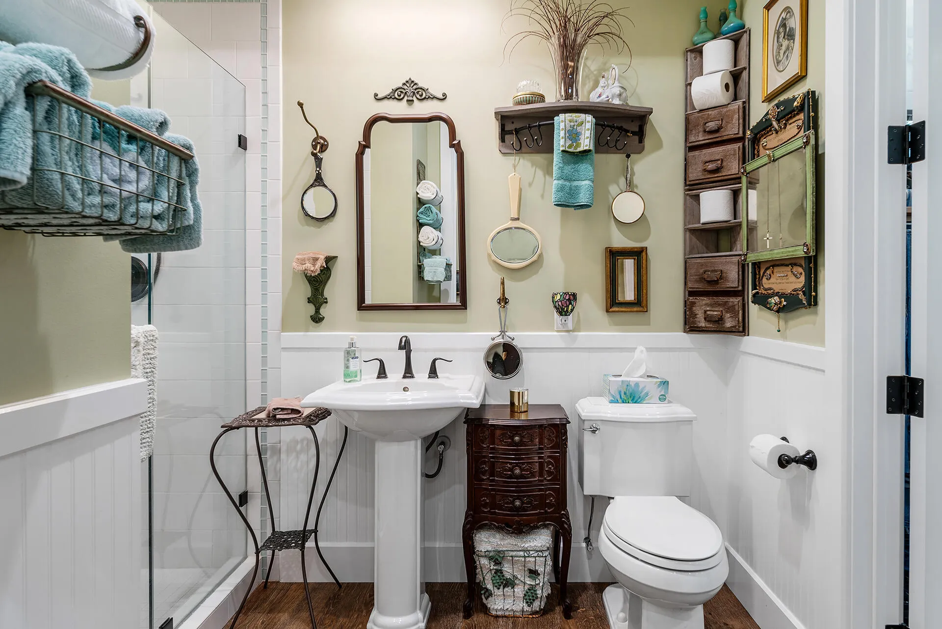 En Suite Bath