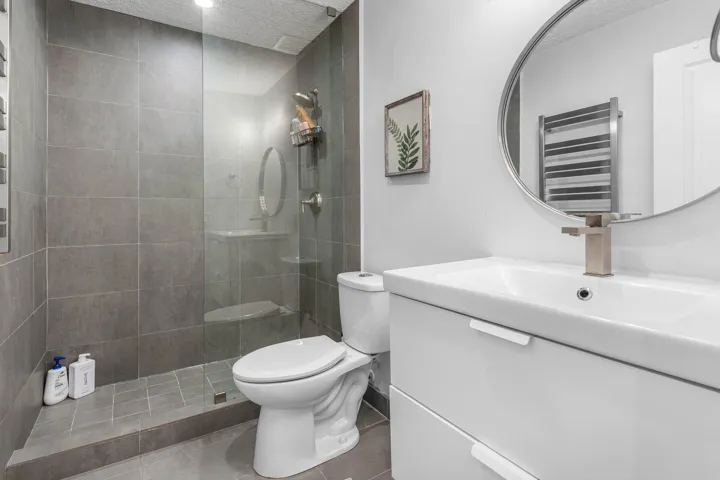 020-900JefferyStreet-BocaRaton-FL-33487-