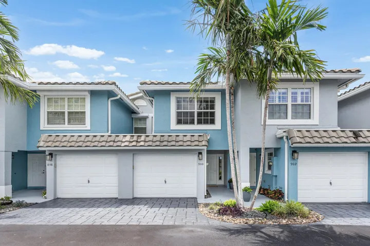 001-900JefferyStreet-BocaRaton-FL-33487-