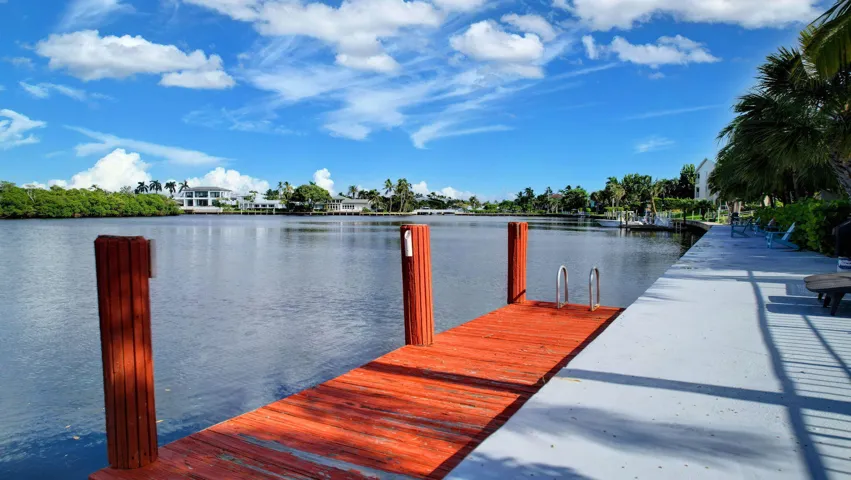 51-web-or-mls-6520 N Ocean (13)