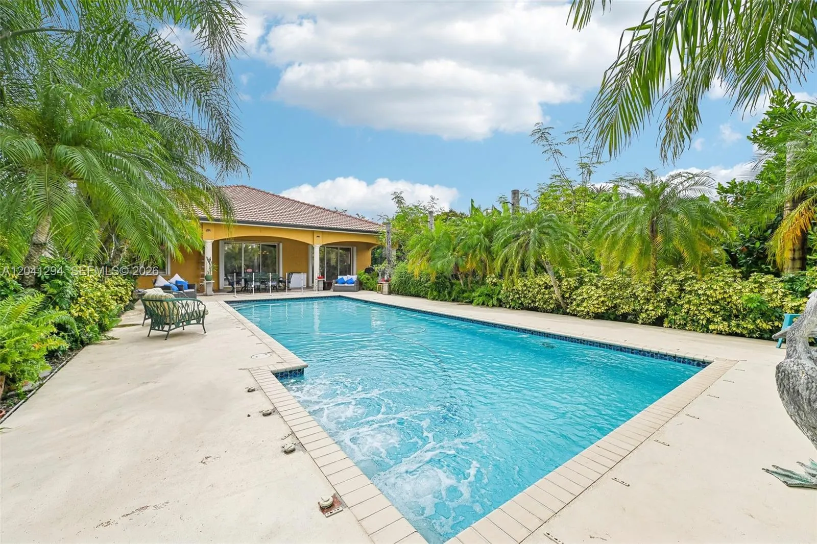 Property photo 99