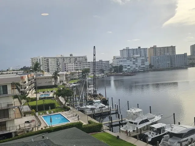 side view from balcony and guest