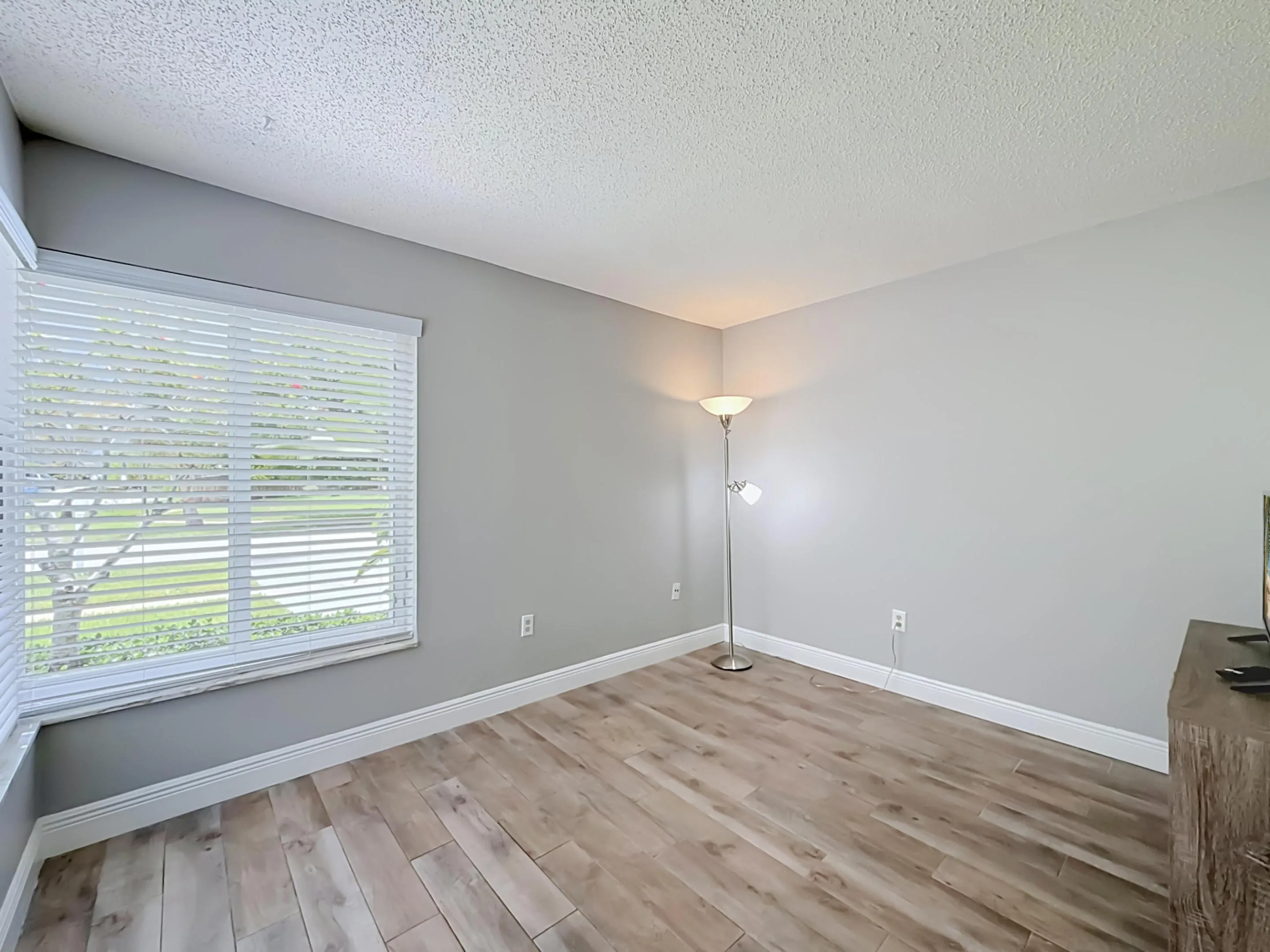 4th Bedroom without furniture