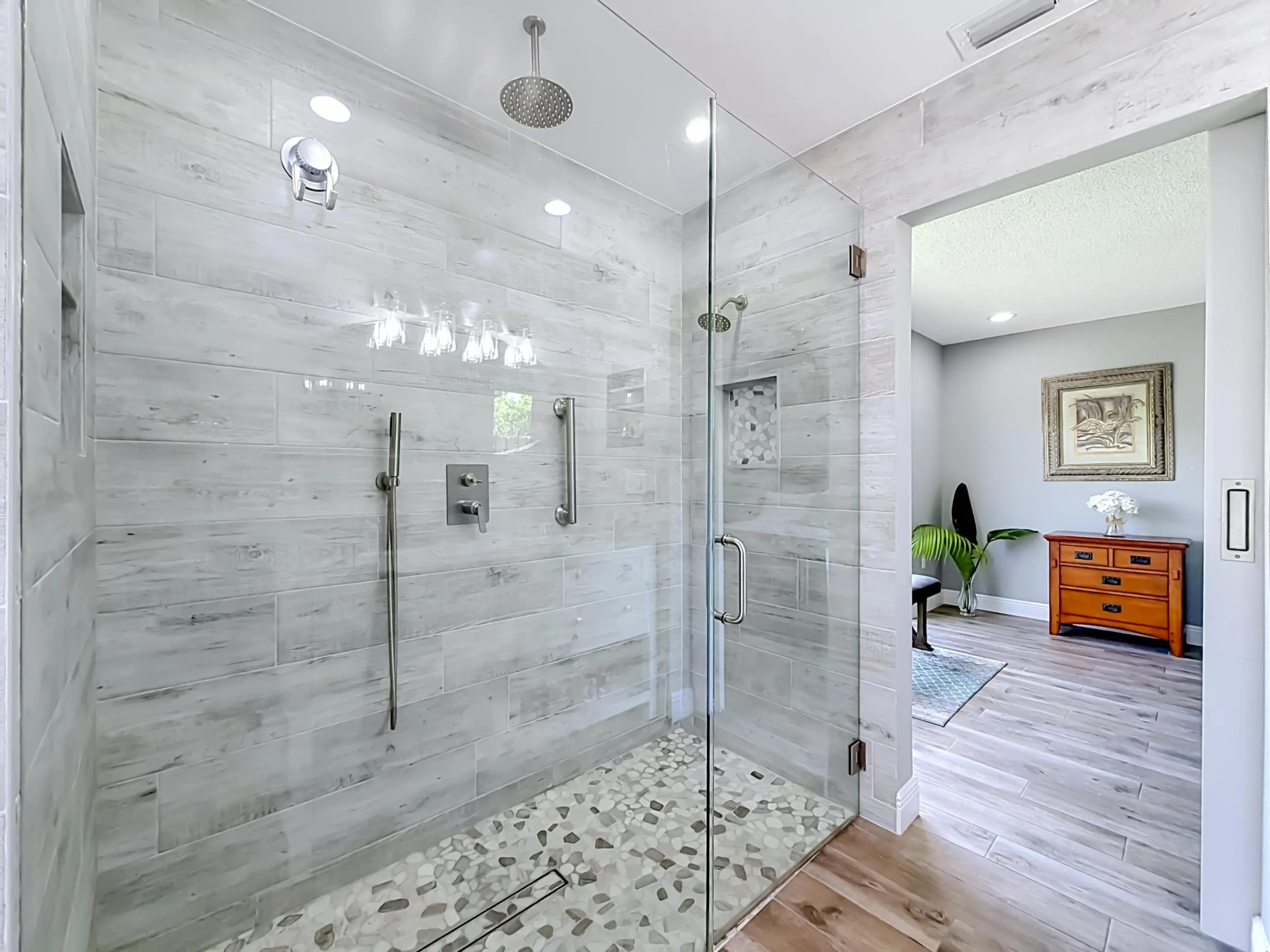 Dual shower with modern tile