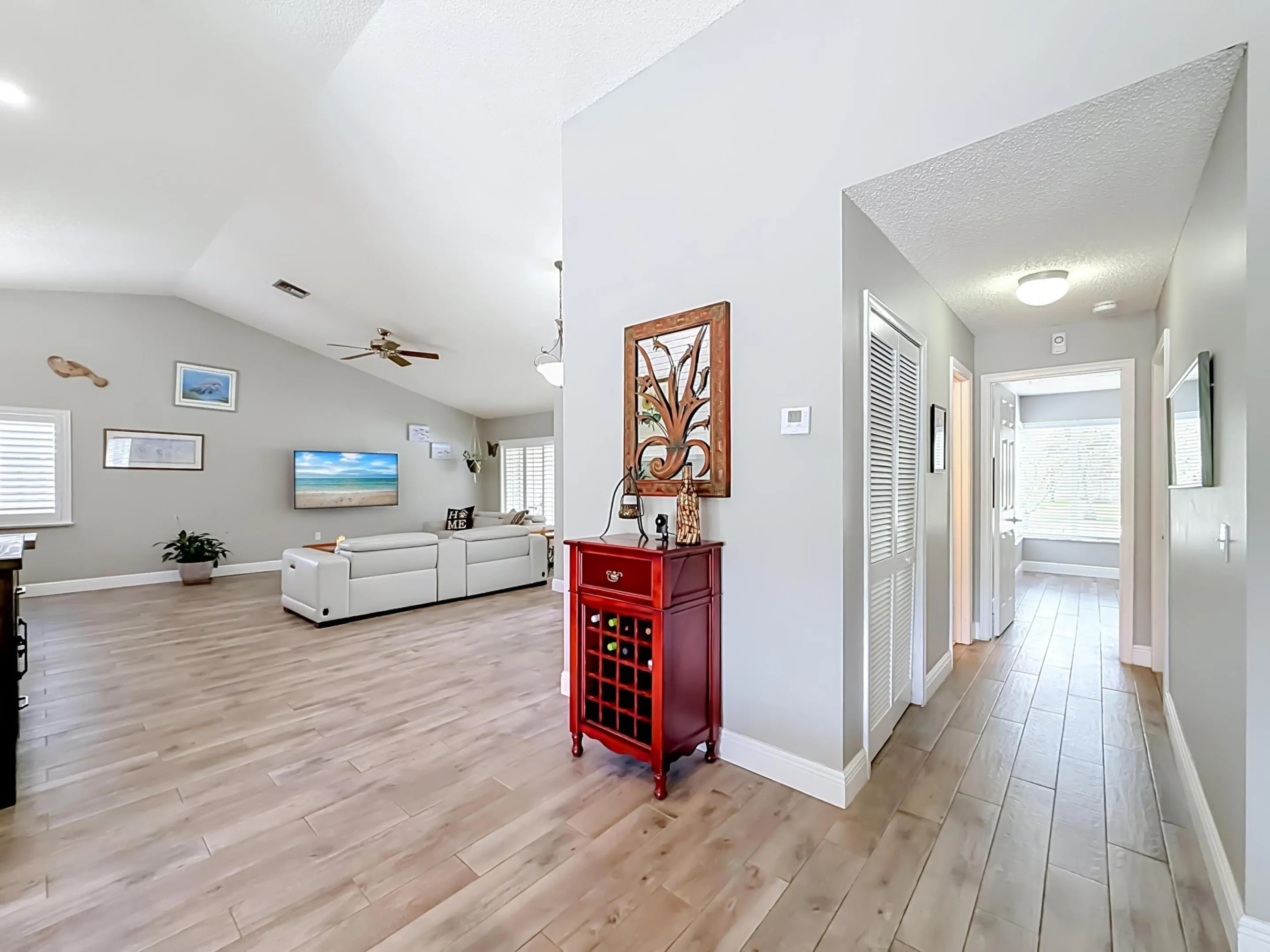 16751 Redwood Way-32