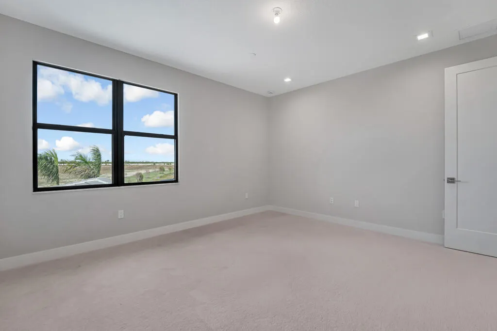 Property photo 54