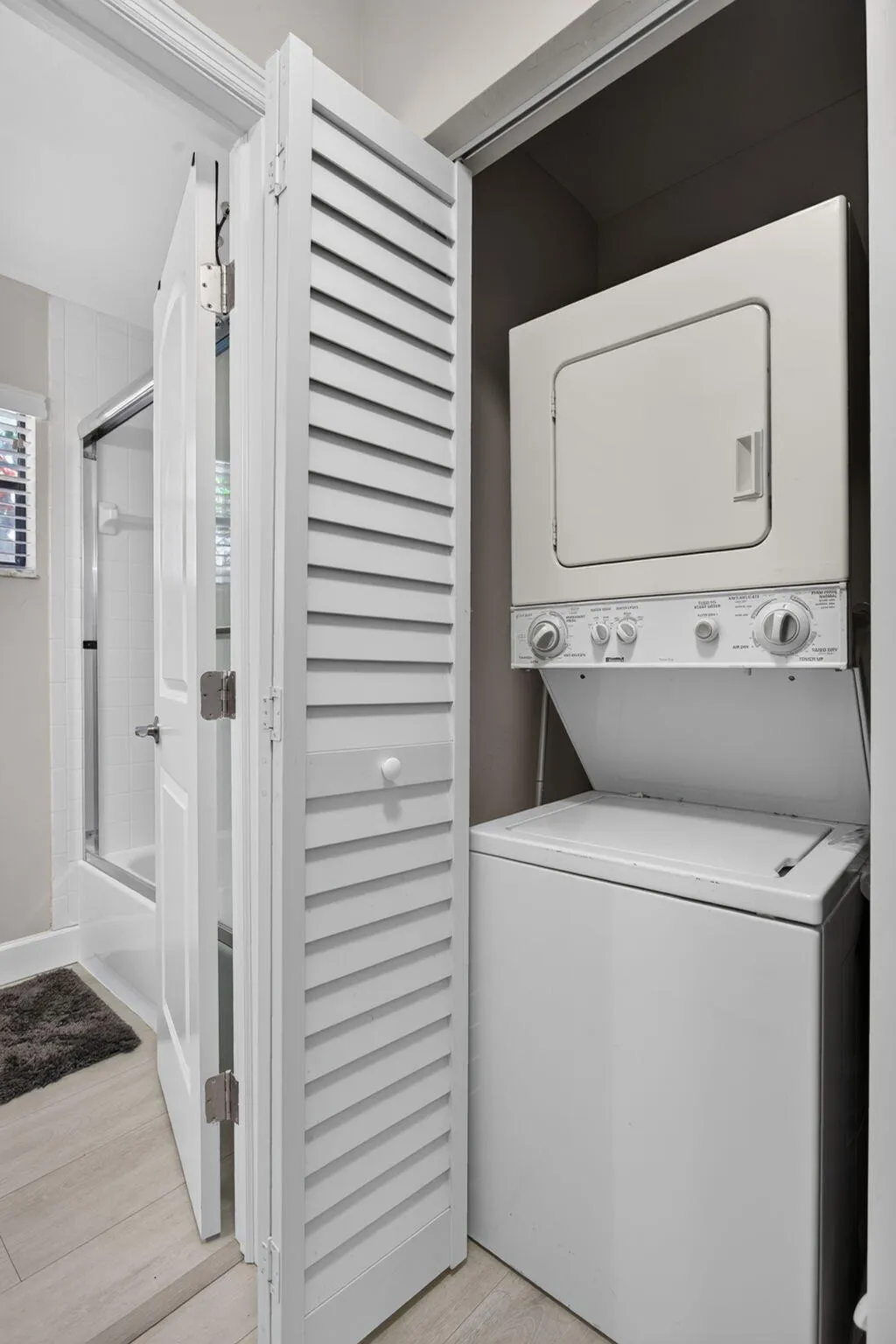 Stacked Washer & Dryer