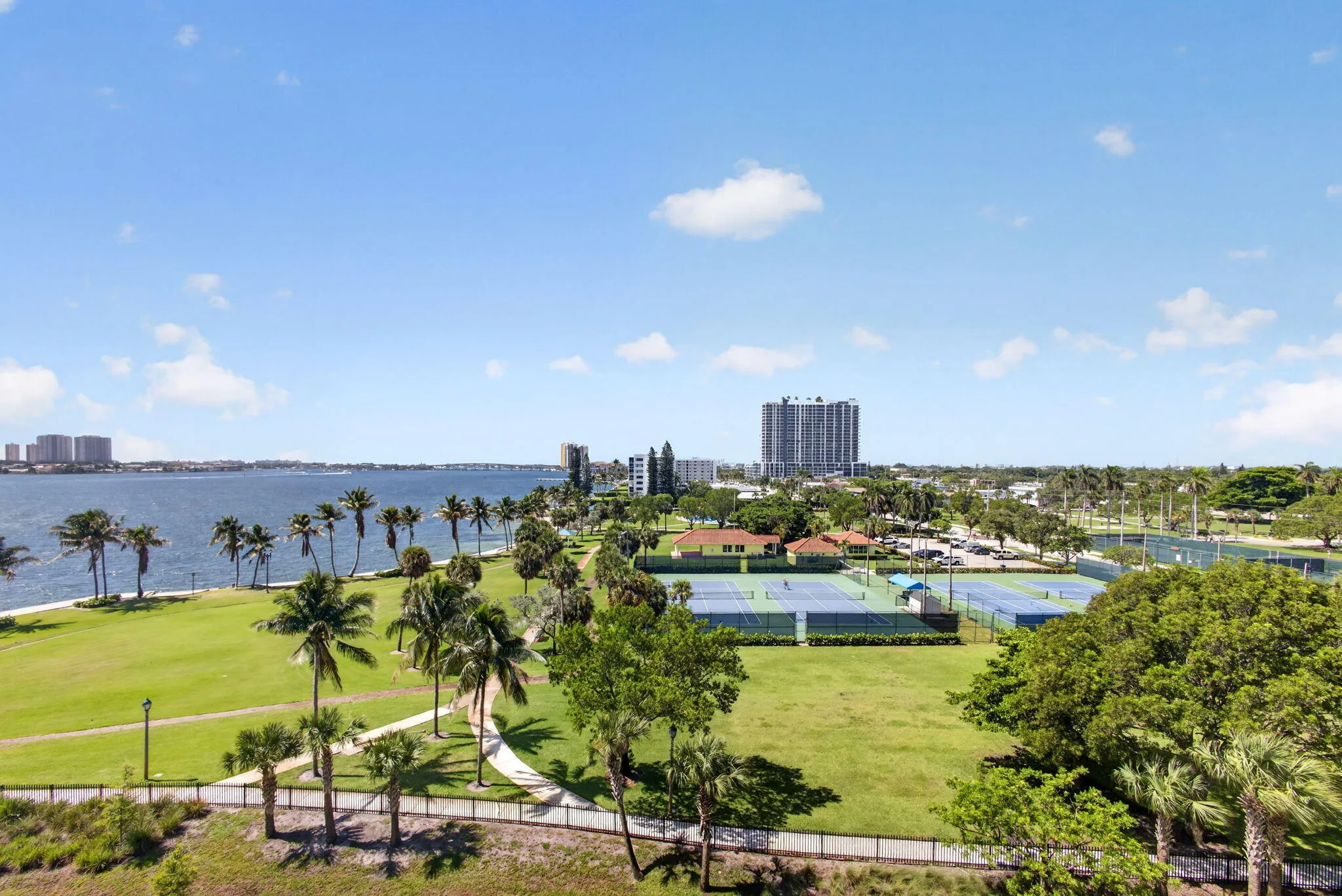 6-web-or-mls-5D1A2227