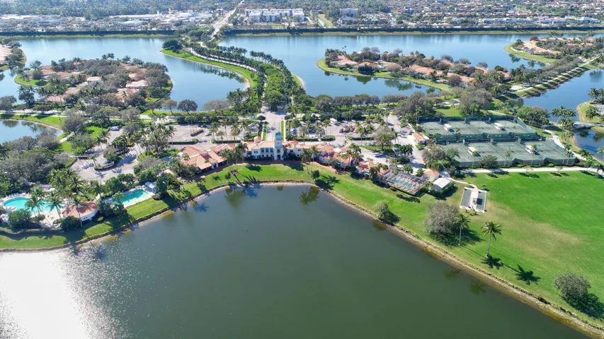 94-web-or-mls-68_riverwalk (17)