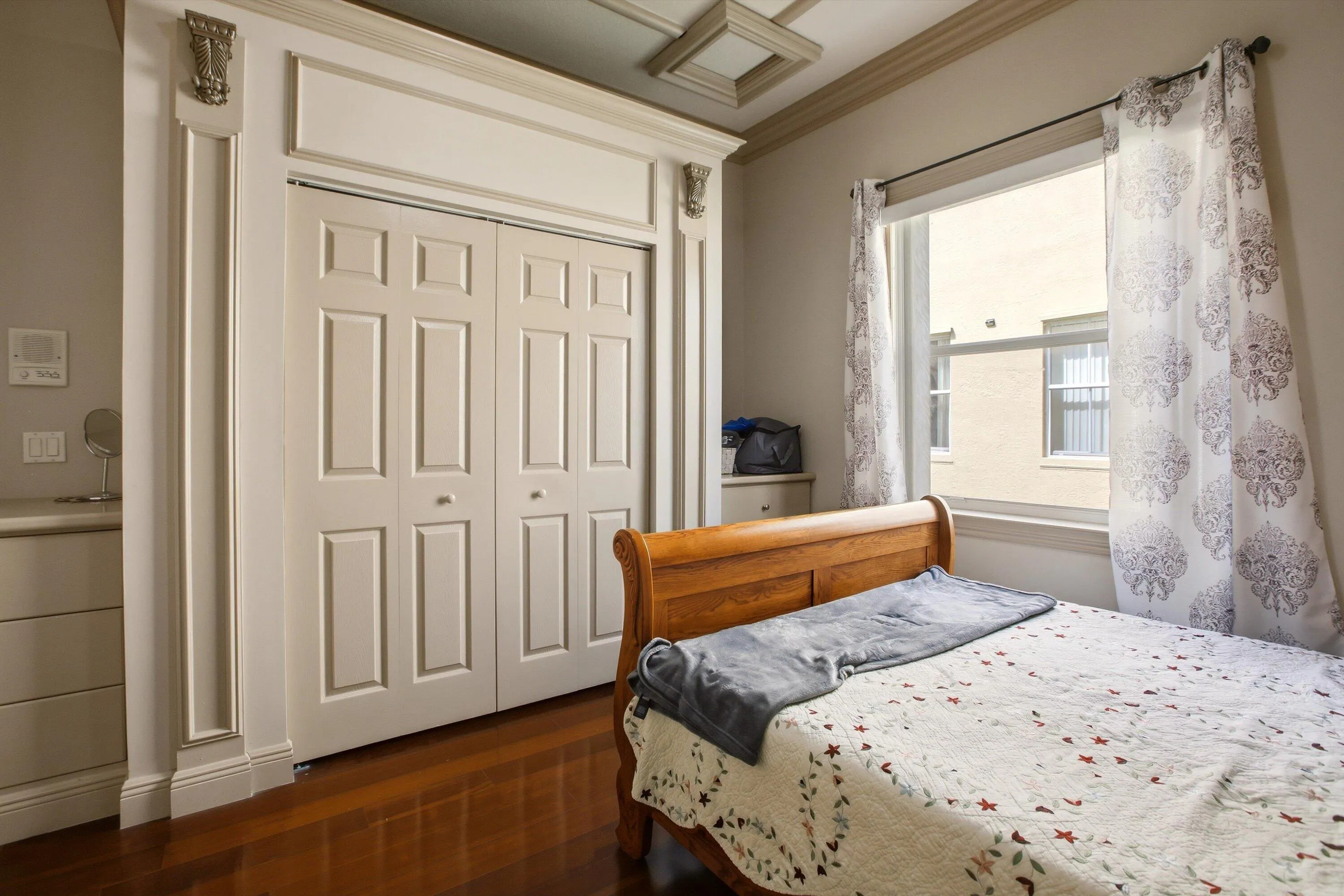 19-Property Photo 019