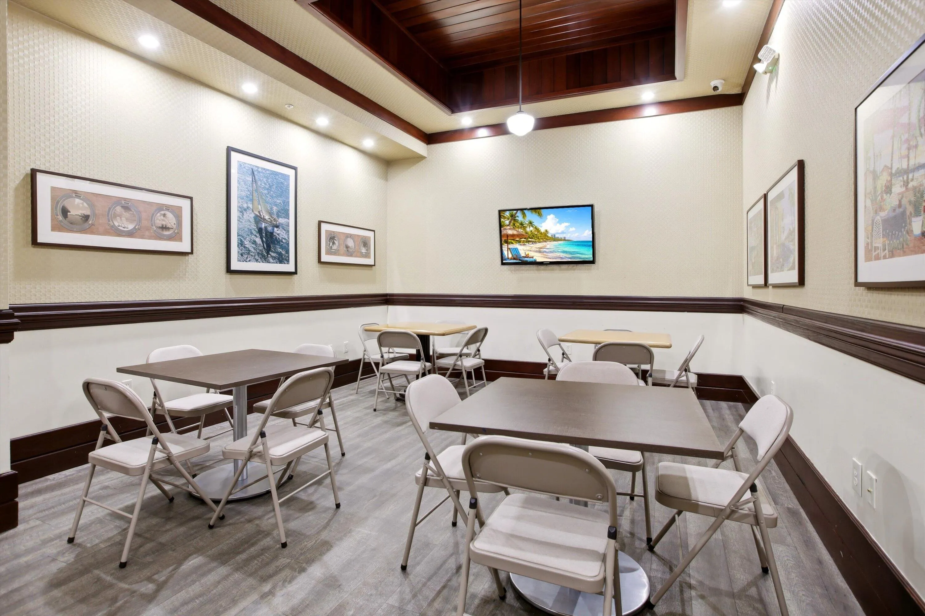 54-Property Photo 054