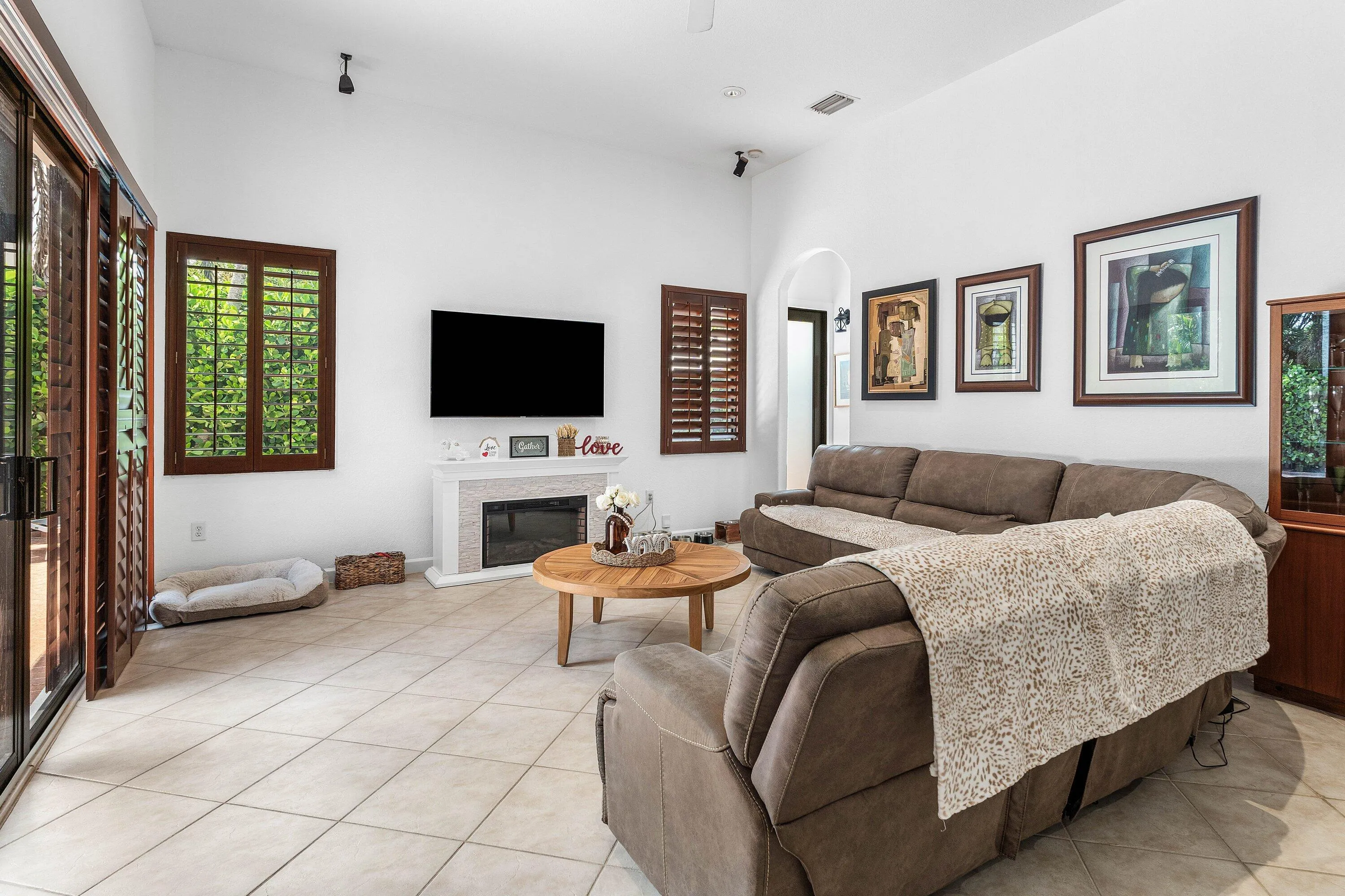 014-876Northwest123rdDrive-CoralSprings-