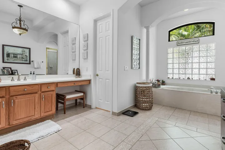 022-876Northwest123rdDrive-CoralSprings-