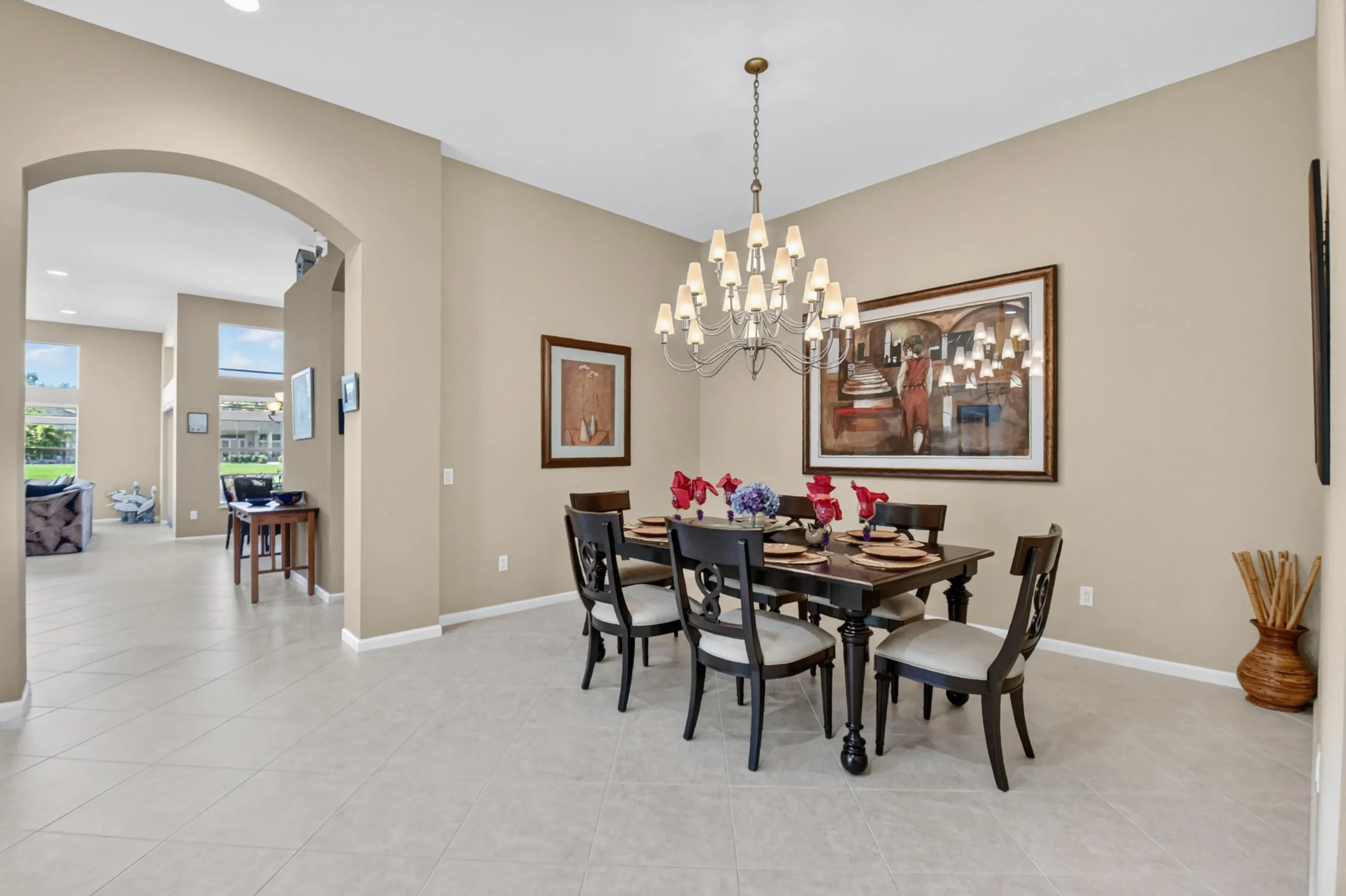 Vibrant & highly active 55+ community in Valencia Palms