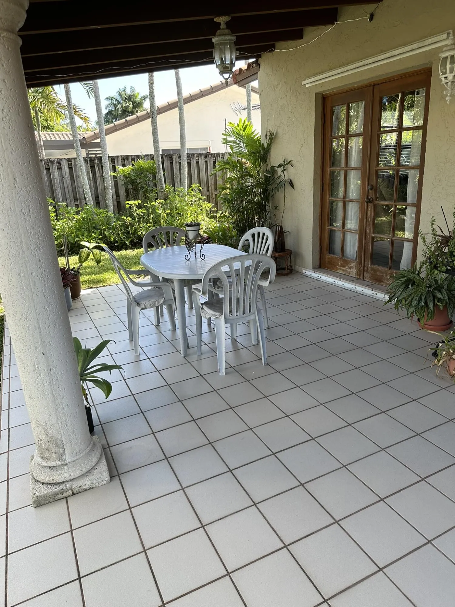 Fernandez patio 3