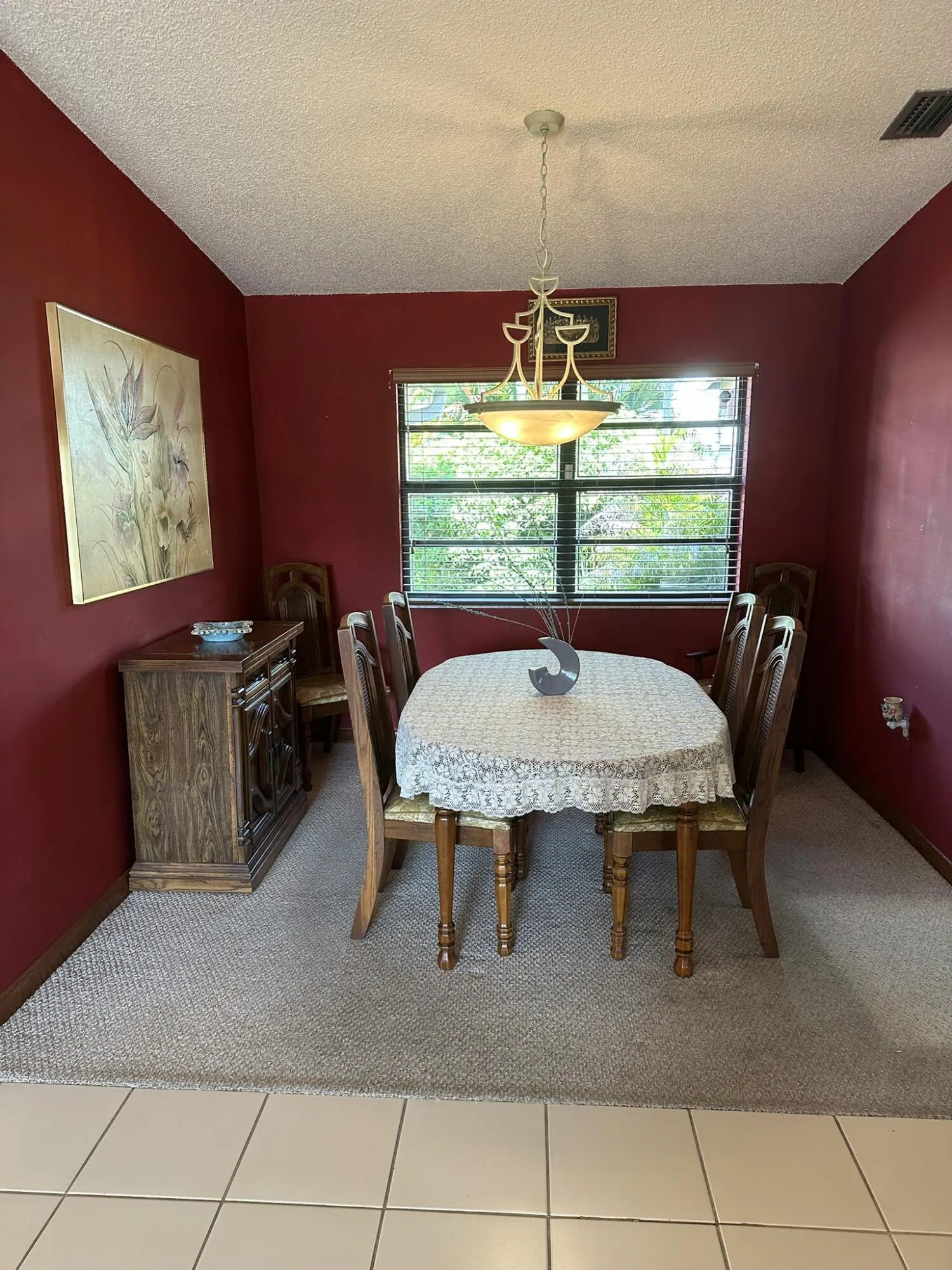 Fernandez dining room