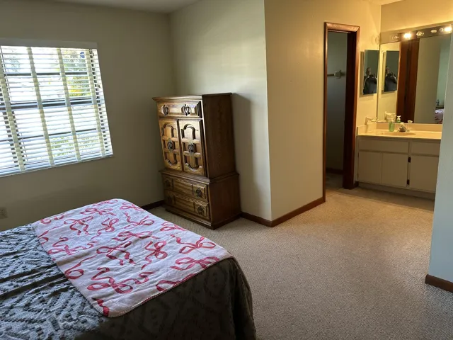 Fernandez master suite 3
