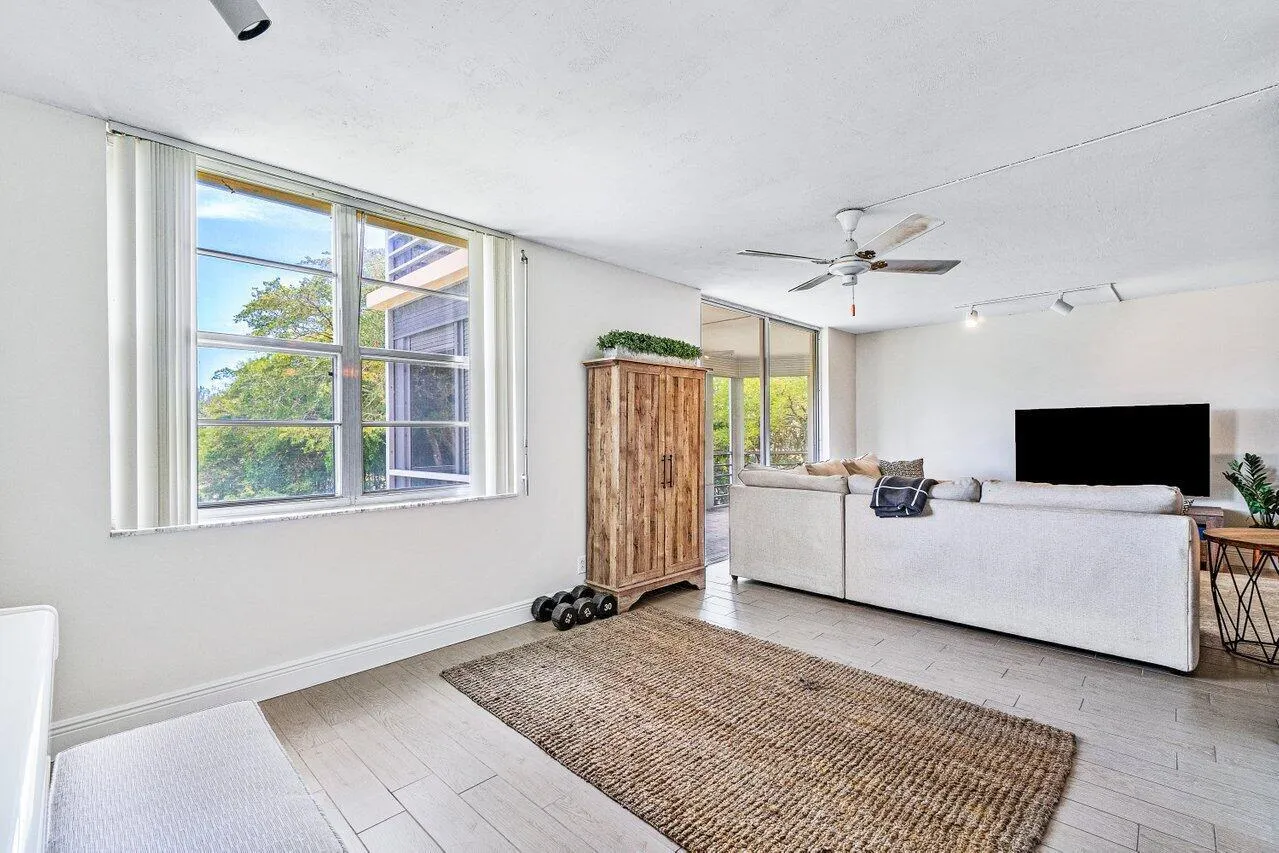 013-6000Northwest2ndAvenue-BocaRaton-FL-