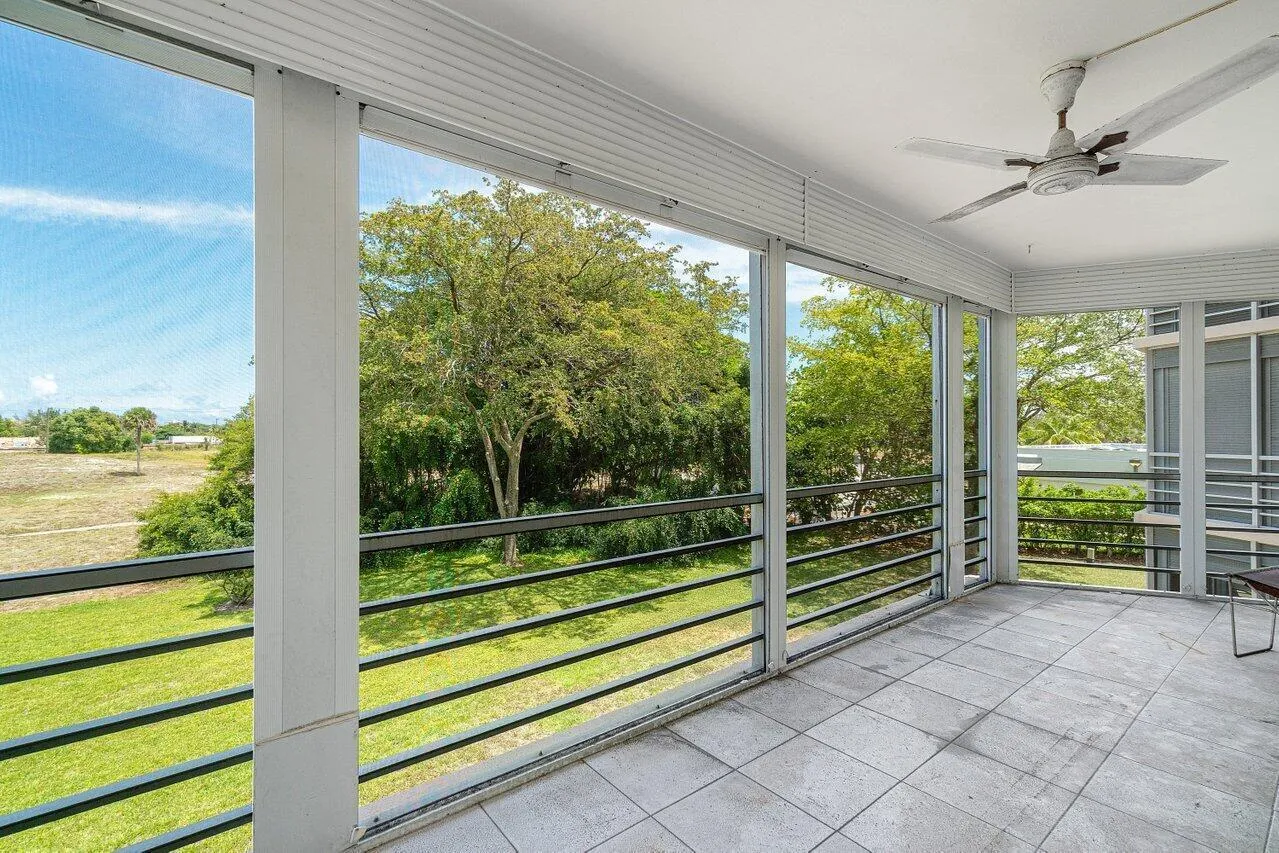 021-6000Northwest2ndAvenue-BocaRaton-FL-