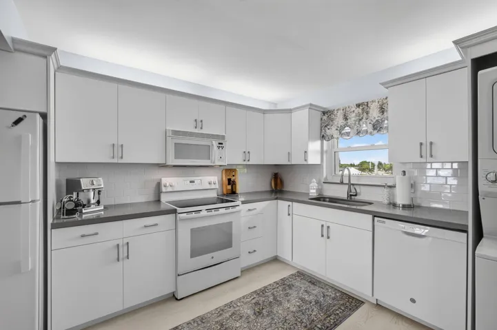 13-web-or-mls-5D1A2052