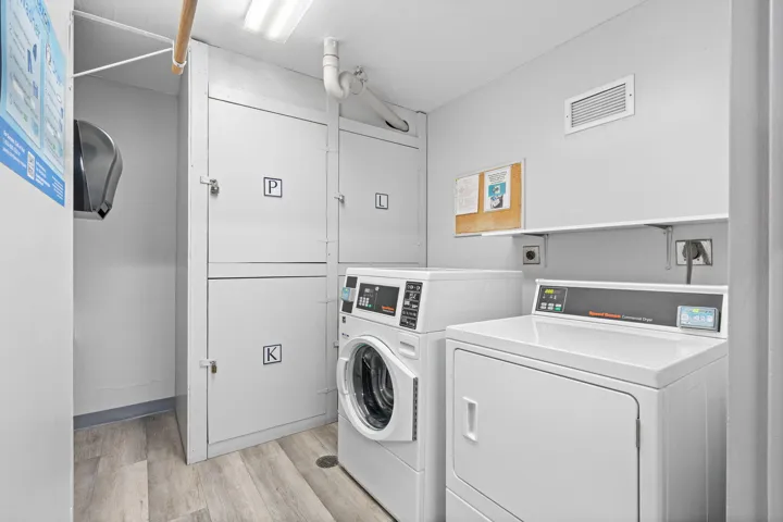 Laundry on same floor