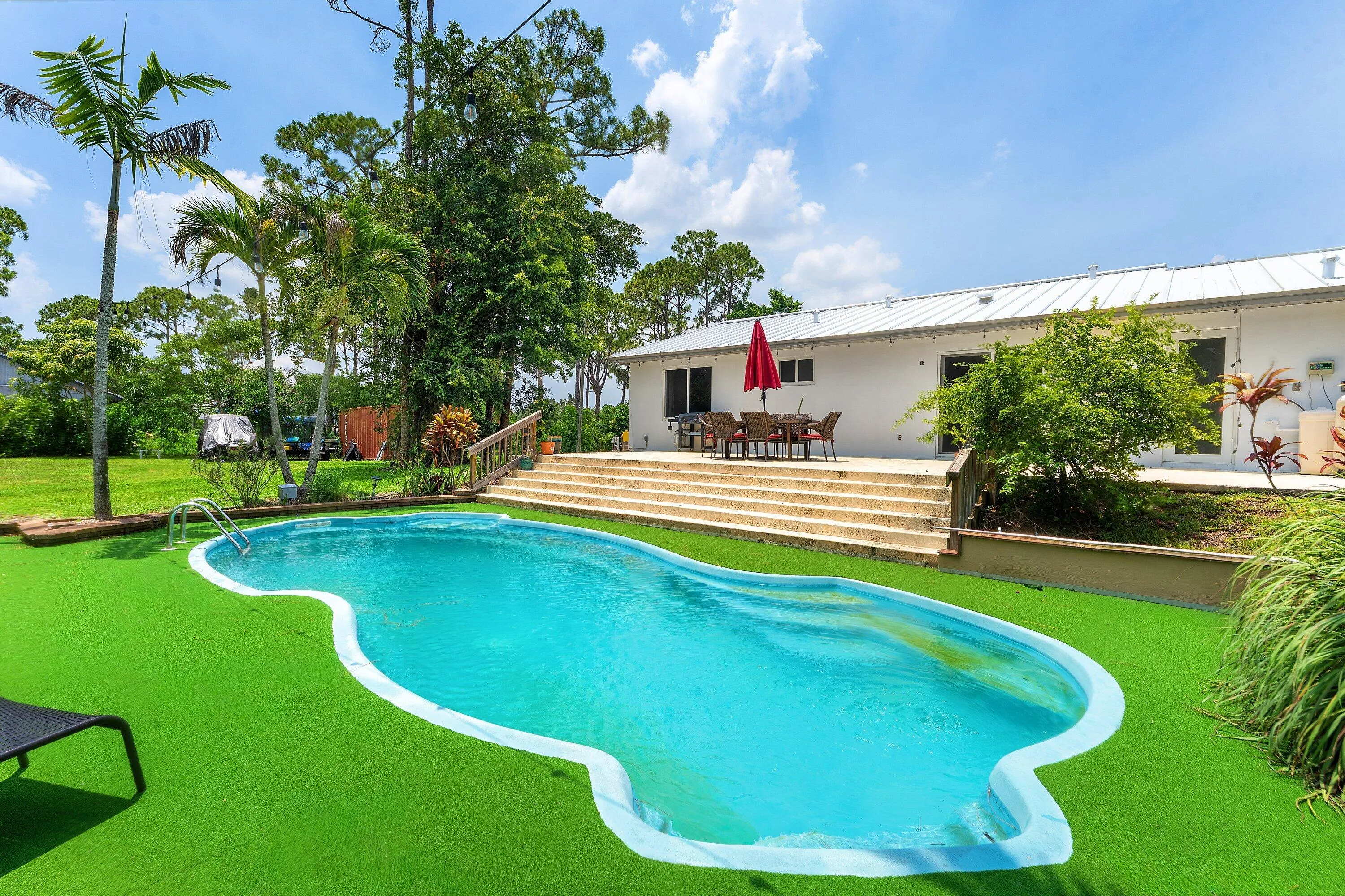 024-1294468thStreetNorth-WestPalmBeach-F