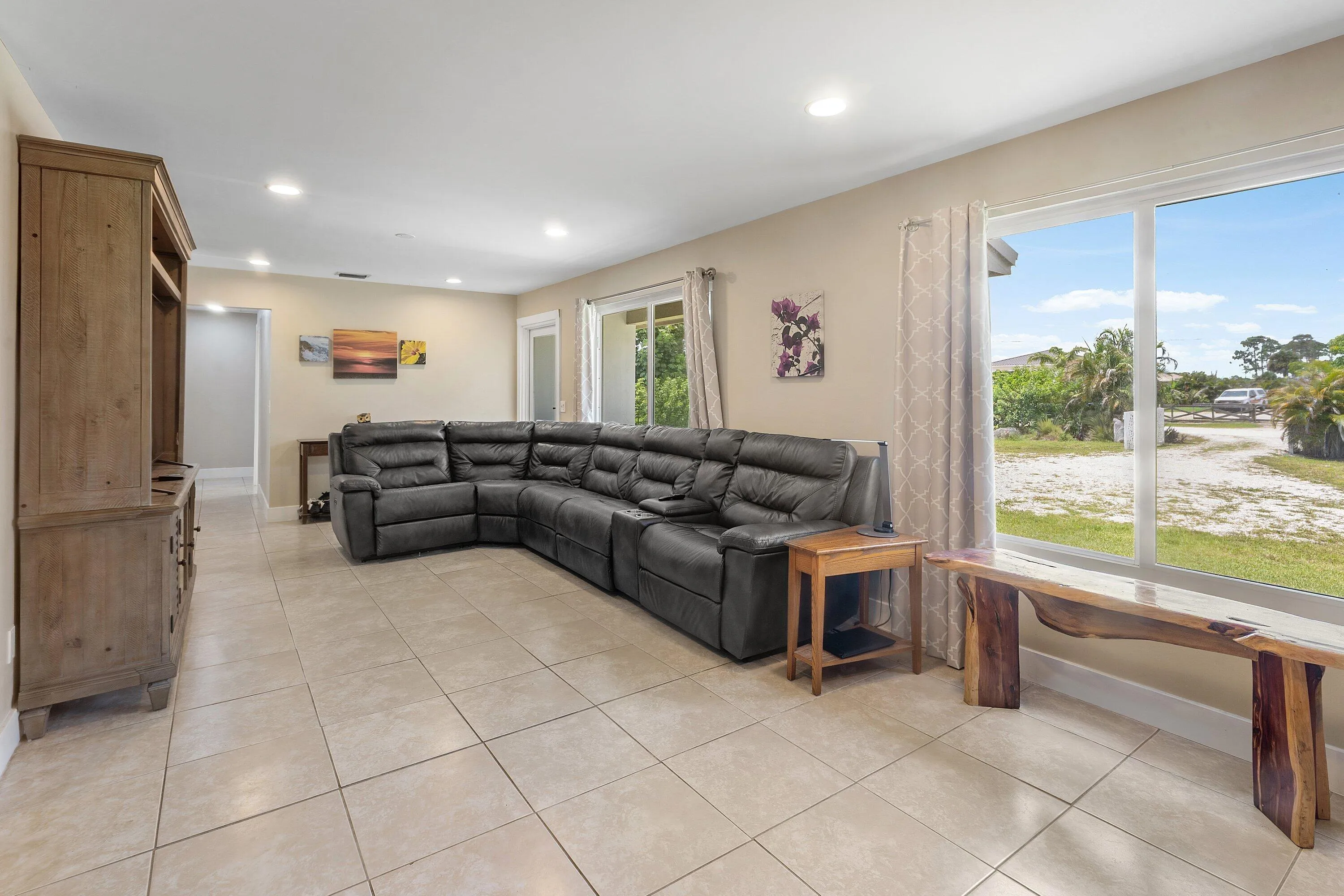 008-1294468thStreetNorth-WestPalmBeach-F