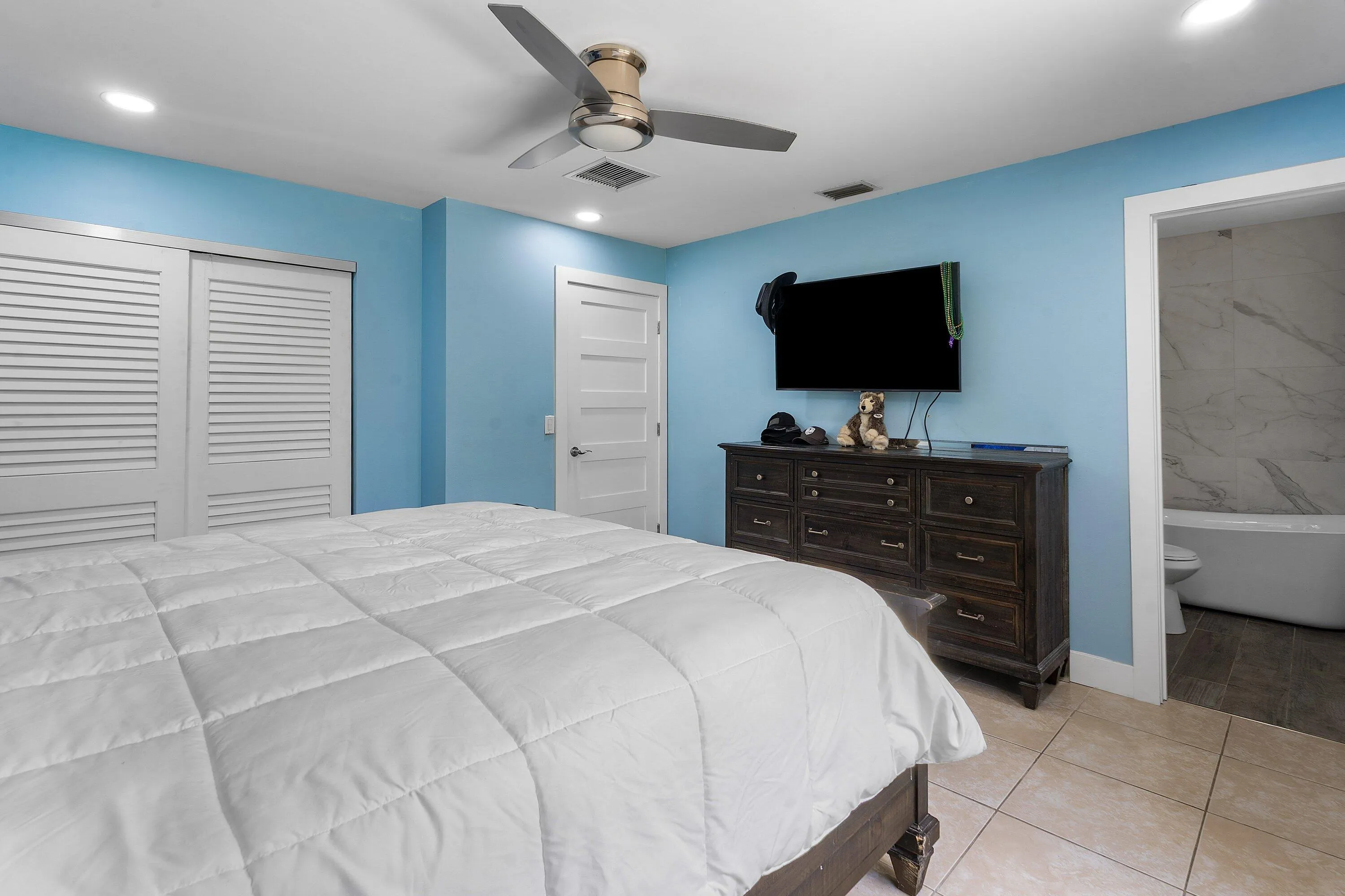 016-1294468thStreetNorth-WestPalmBeach-F
