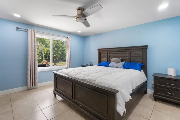 015-1294468thStreetNorth-WestPalmBeach-F