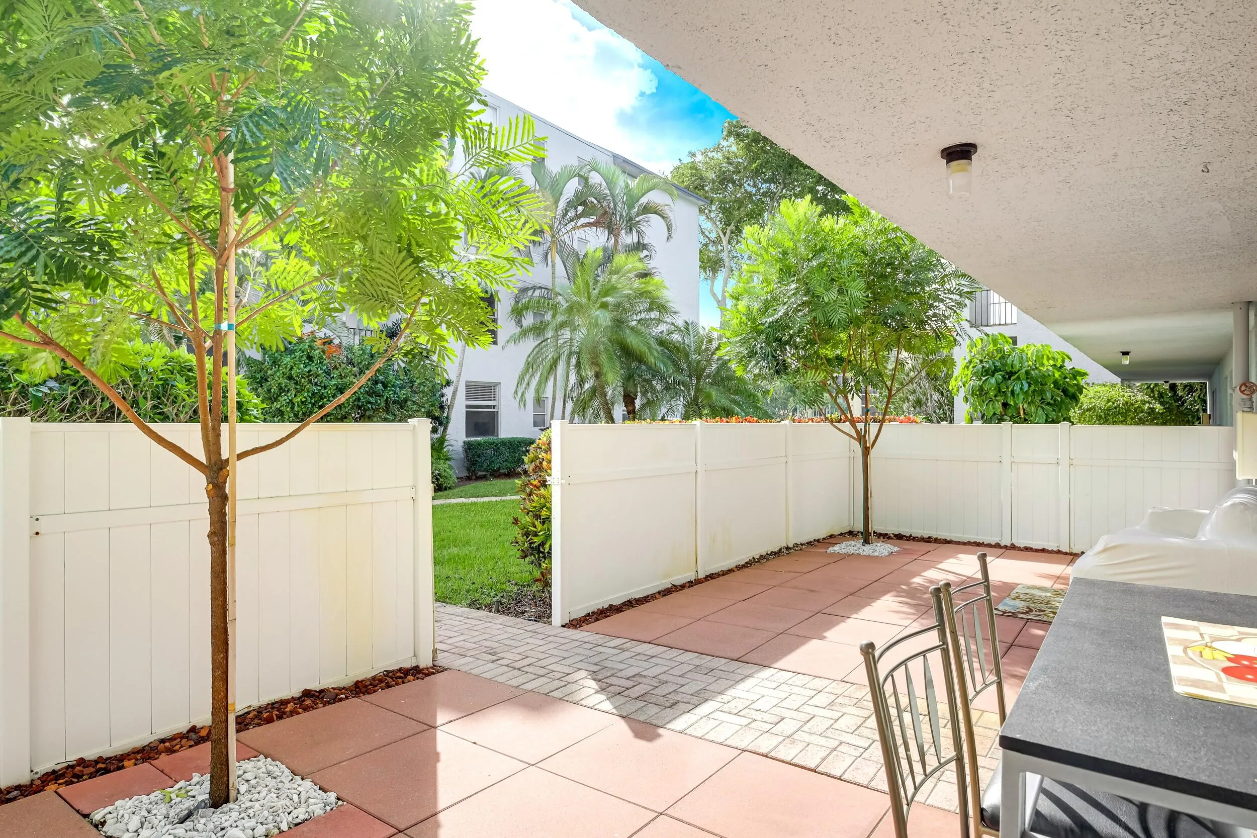 6650 S Oriole Blvd 103 (6)