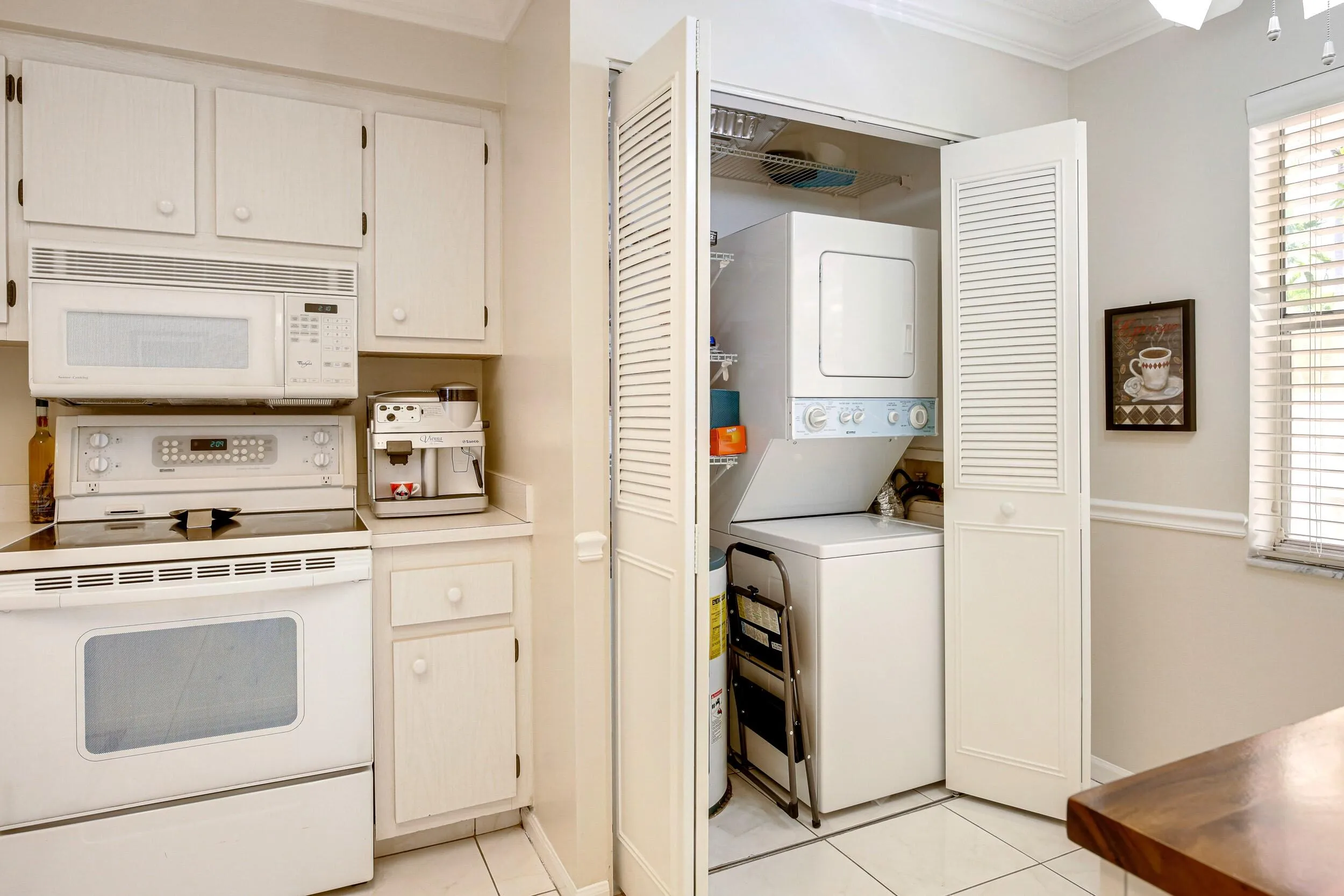 6650 S Oriole Blvd 103 (19)