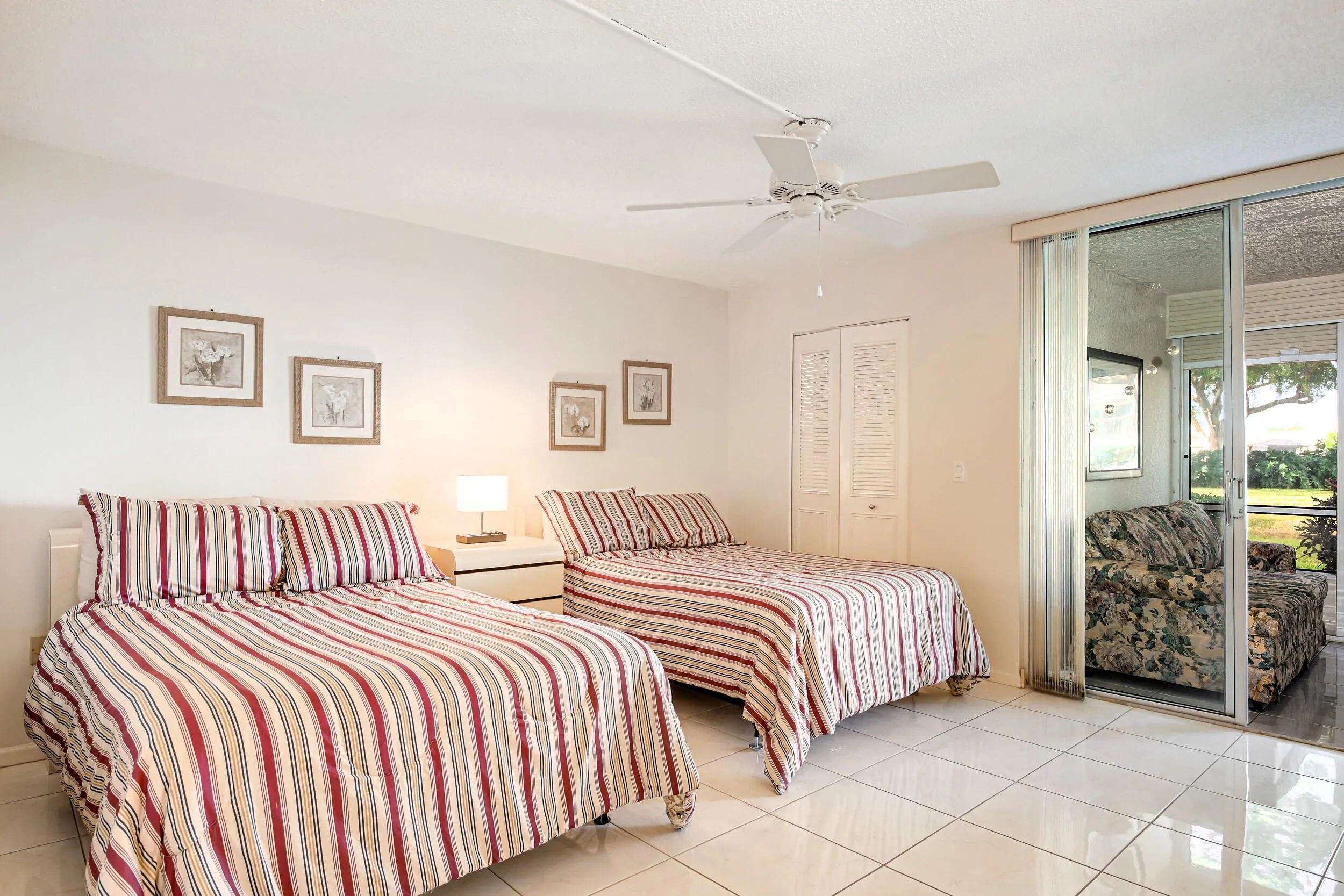 6650 S Oriole Blvd 103 (24)