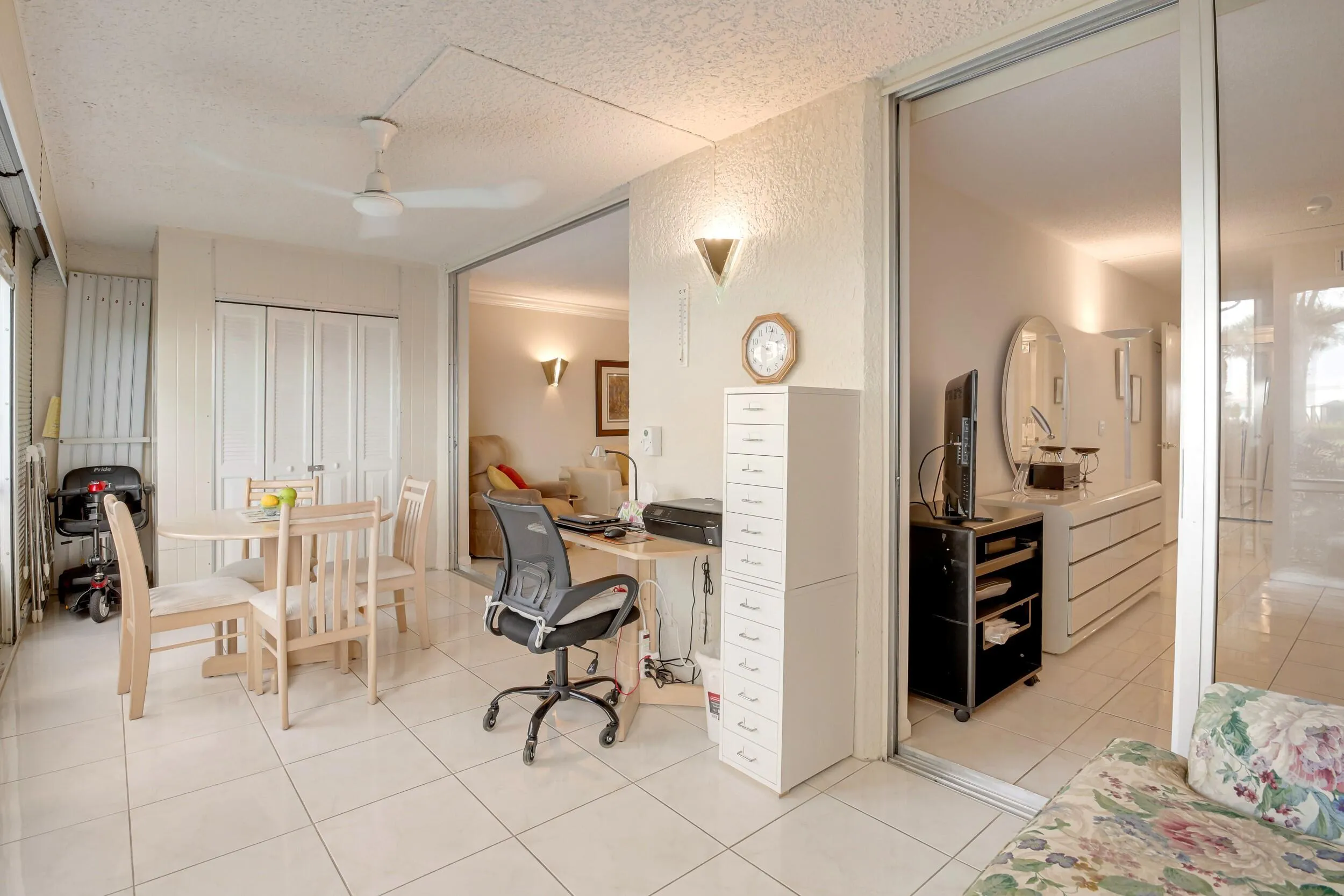 6650 S Oriole Blvd 103 (22)