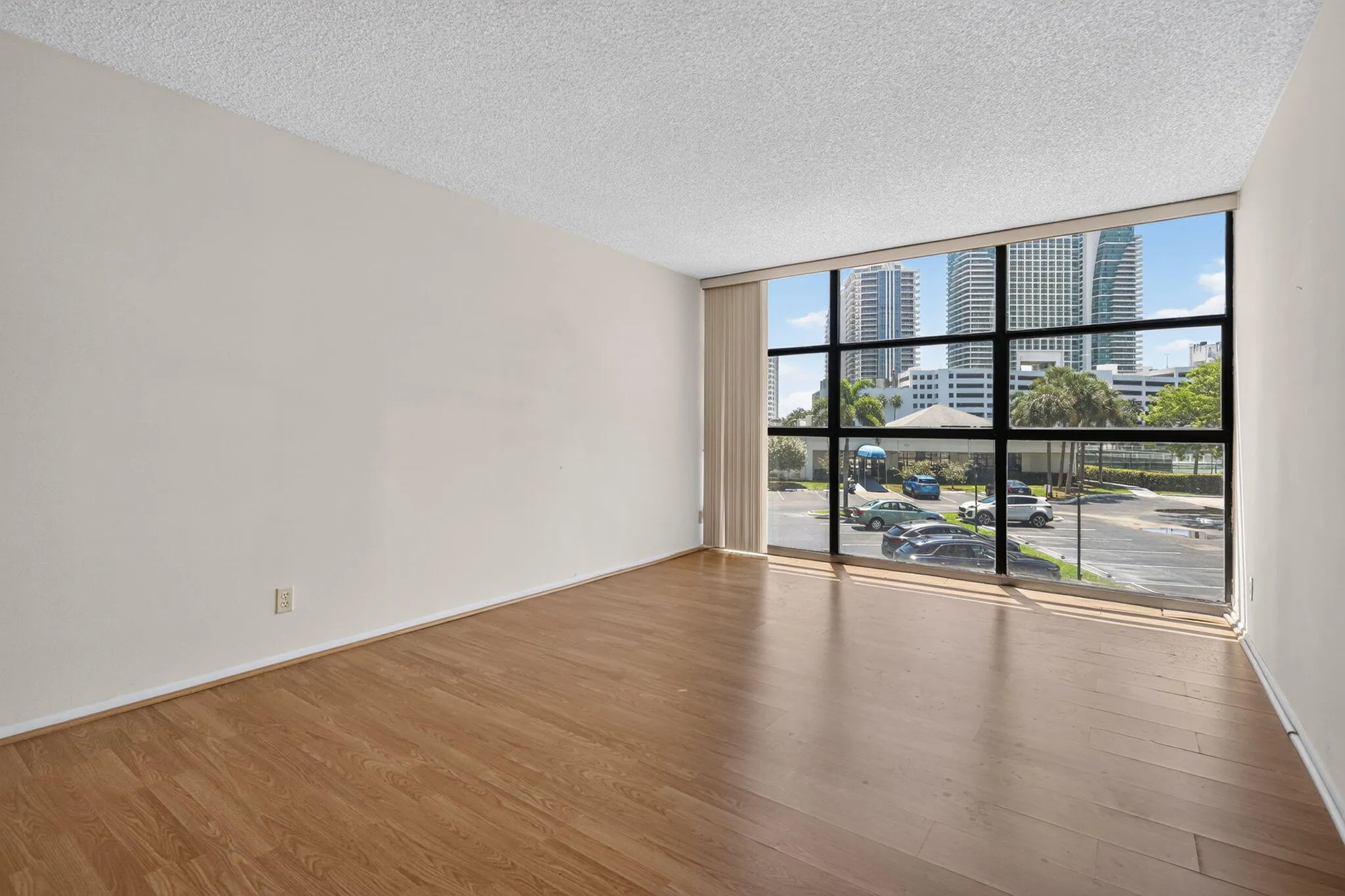 22-web-or-mls-8H3A8605