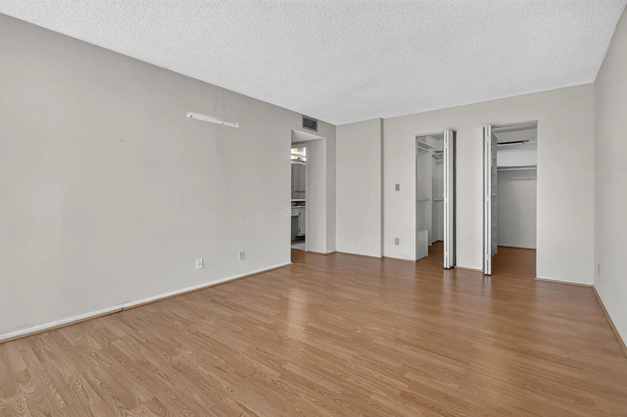 22-web-or-mls-8H3A8605